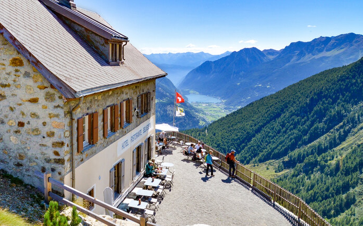Schweiz: 9 Tage für 2 Personen: Vom Valposchiavo zum Matterhorn