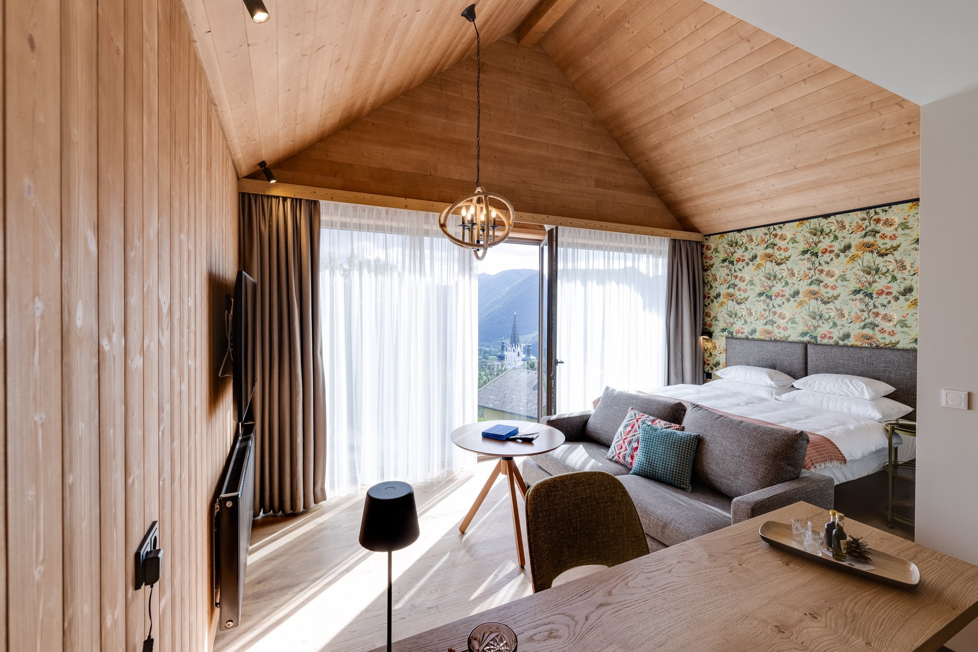 900-Euro-Gutschein für das Hideaway Hotel Montestyria Chalets & Suiten