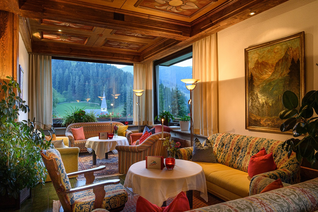 800-Euro-Gutschein für Urlaub im Hotel St. Oswald in Kärnten