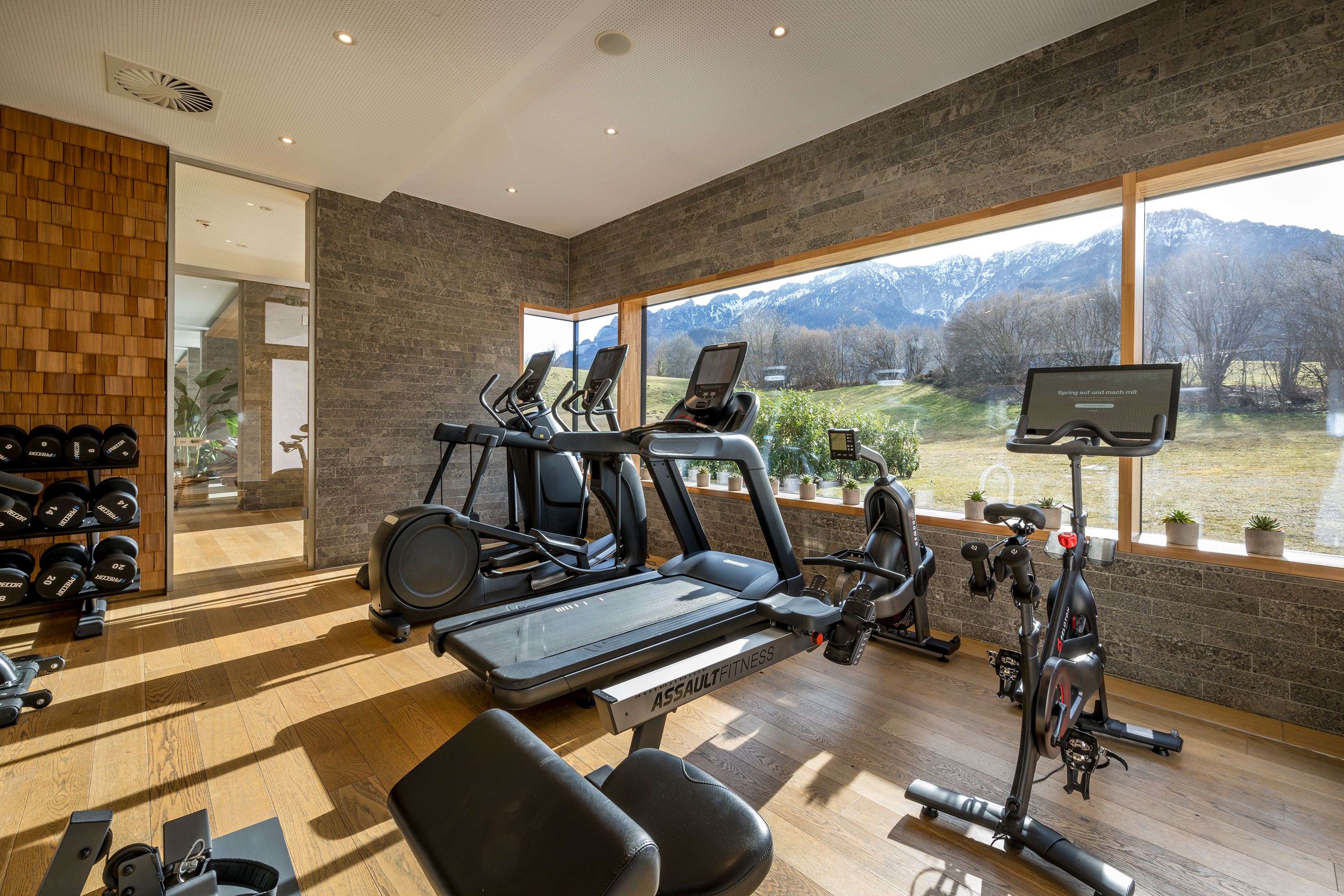 Romantiktage mit 3 Nächten für 2 Personen im Klosterhof Bayerisch Gmain - Alpine Hideaway & Spa Romantiktage mit 3 Nächten für 2 Personen im Klosterhof Bayerisch Gmain - Alpine Hideaway & Spa
