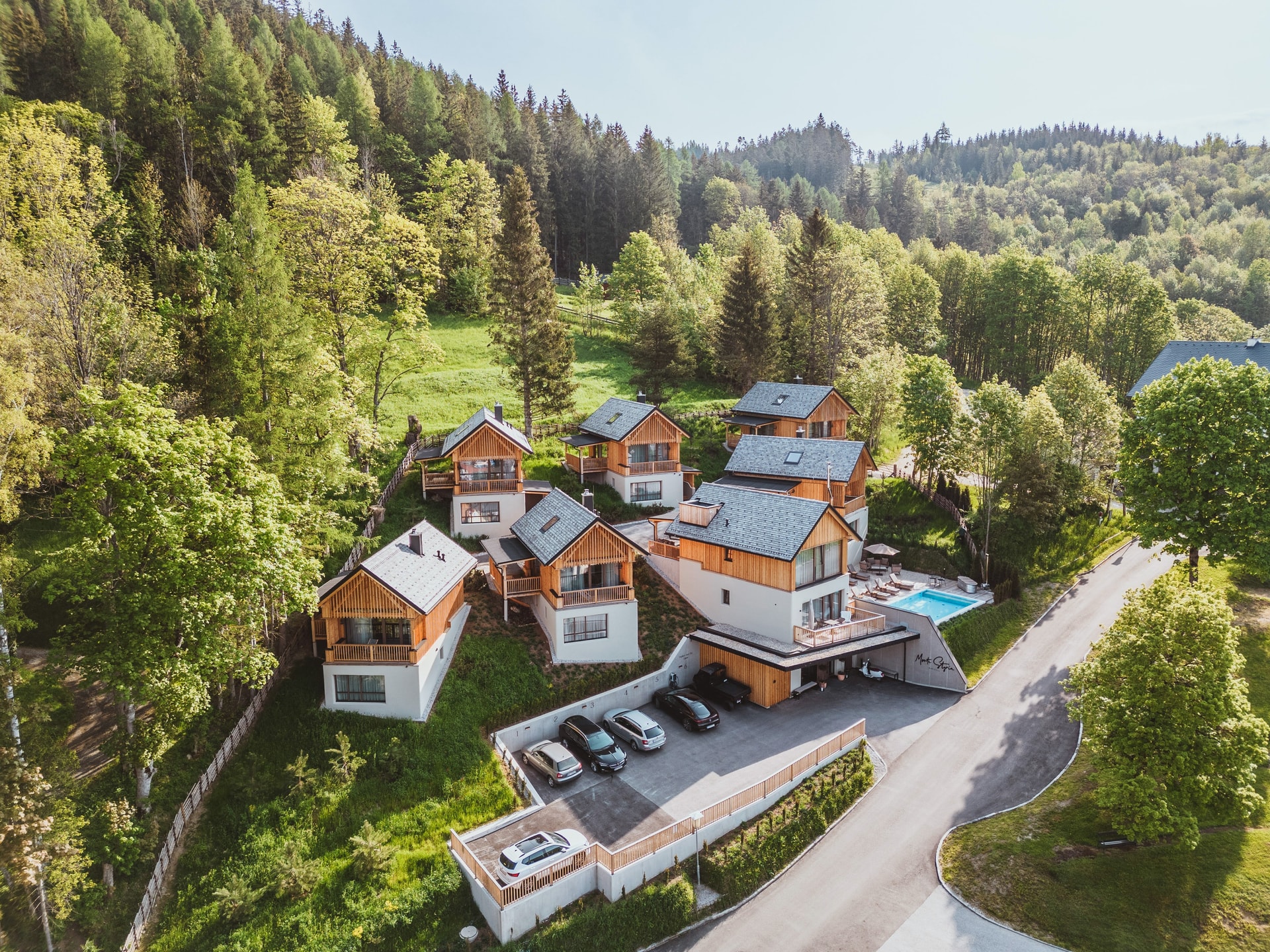 900-Euro-Gutschein für das Hideaway Hotel Montestyria Chalets & Suiten