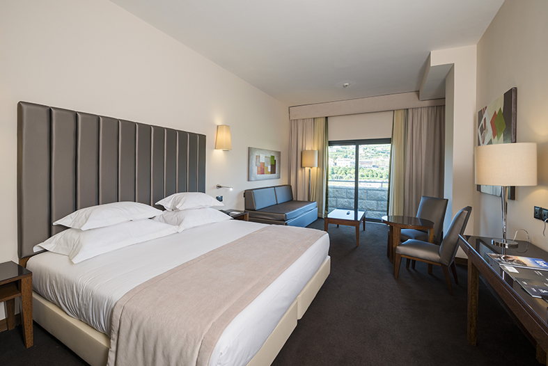 6 Nächte im 4-Sterne-Hotel Vila Galé Collection Douro für 2 Personen