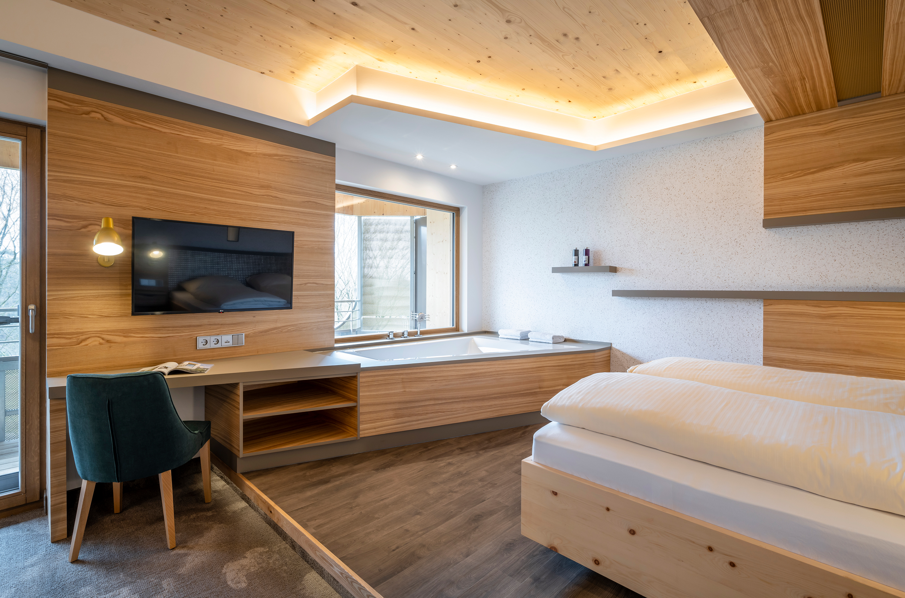 UrlaubsGutschein im Wert von 520 € für das 4-Sterne Superior Hotel FrechDachs