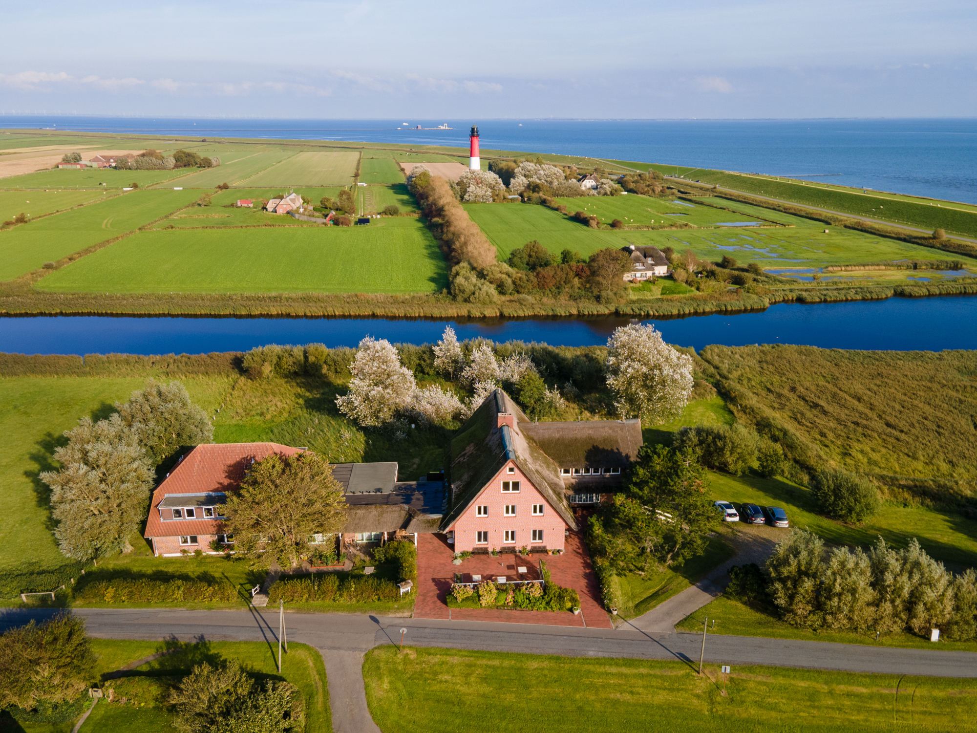 6 Übernachtungen im Hotel MeerLand auf Pellworm für 2 Personen inkl. Bahnfahrt