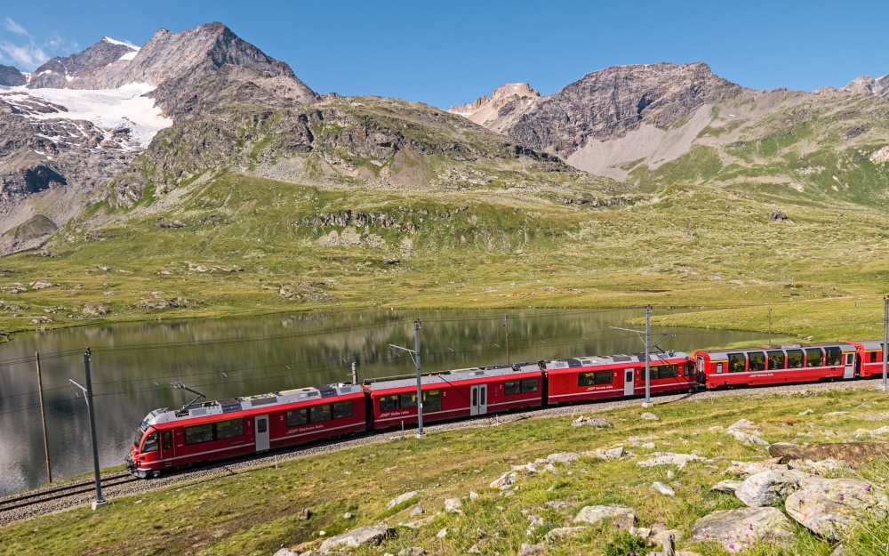 Schweiz: 9 Tage für 2 Personen: Vom Valposchiavo zum Matterhorn