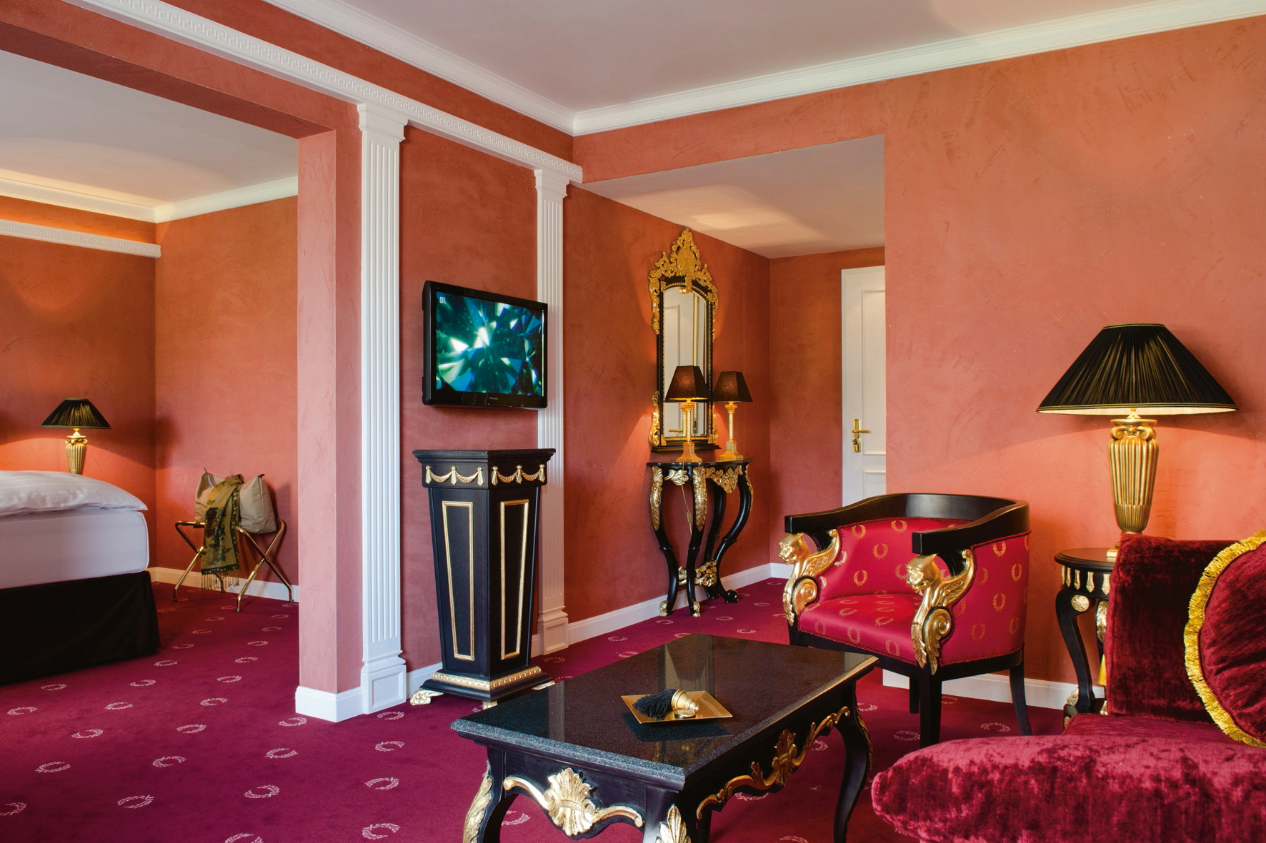 Exklusiver Aufenthalt in Victor's Residenz-Hotel Schloss Berg
