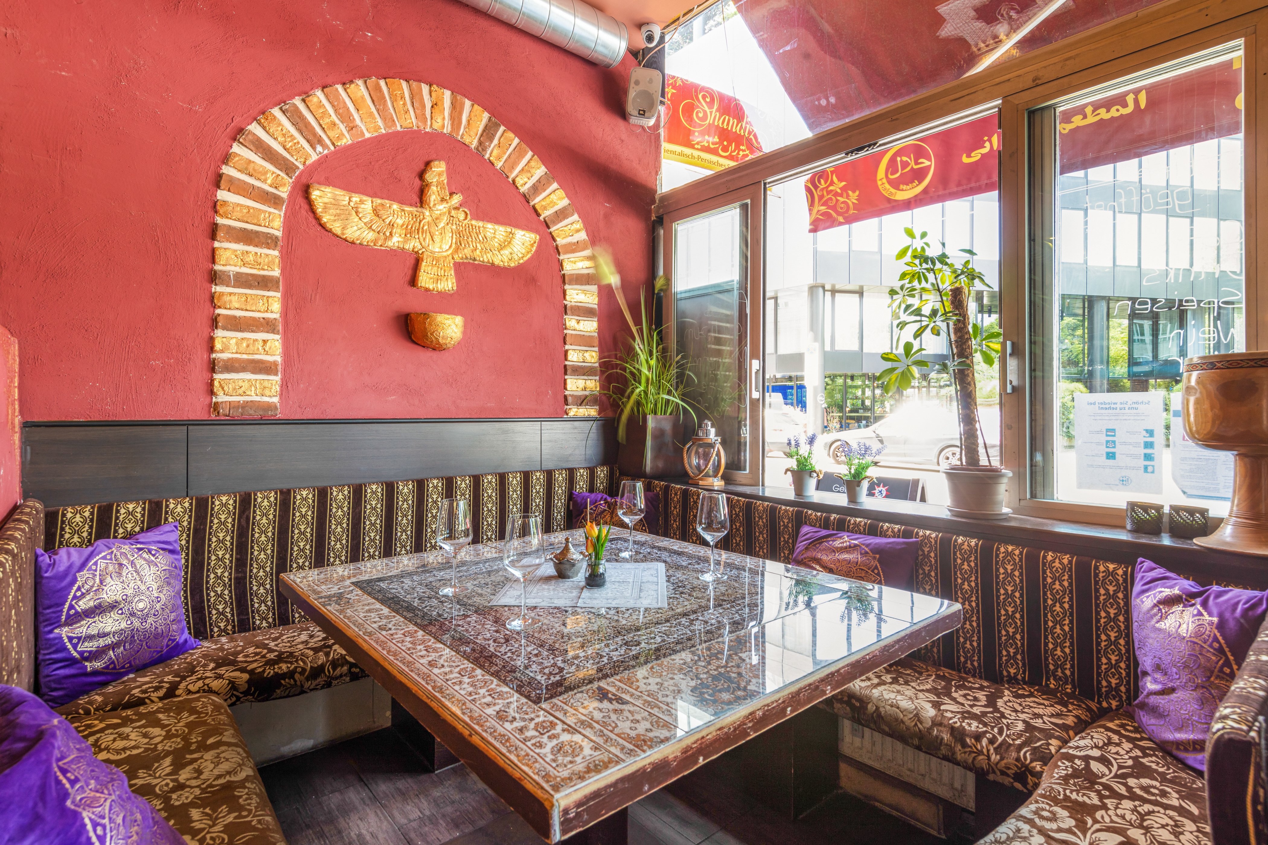 50-Euro-Wertgutschein für das Shandiz Restaurant