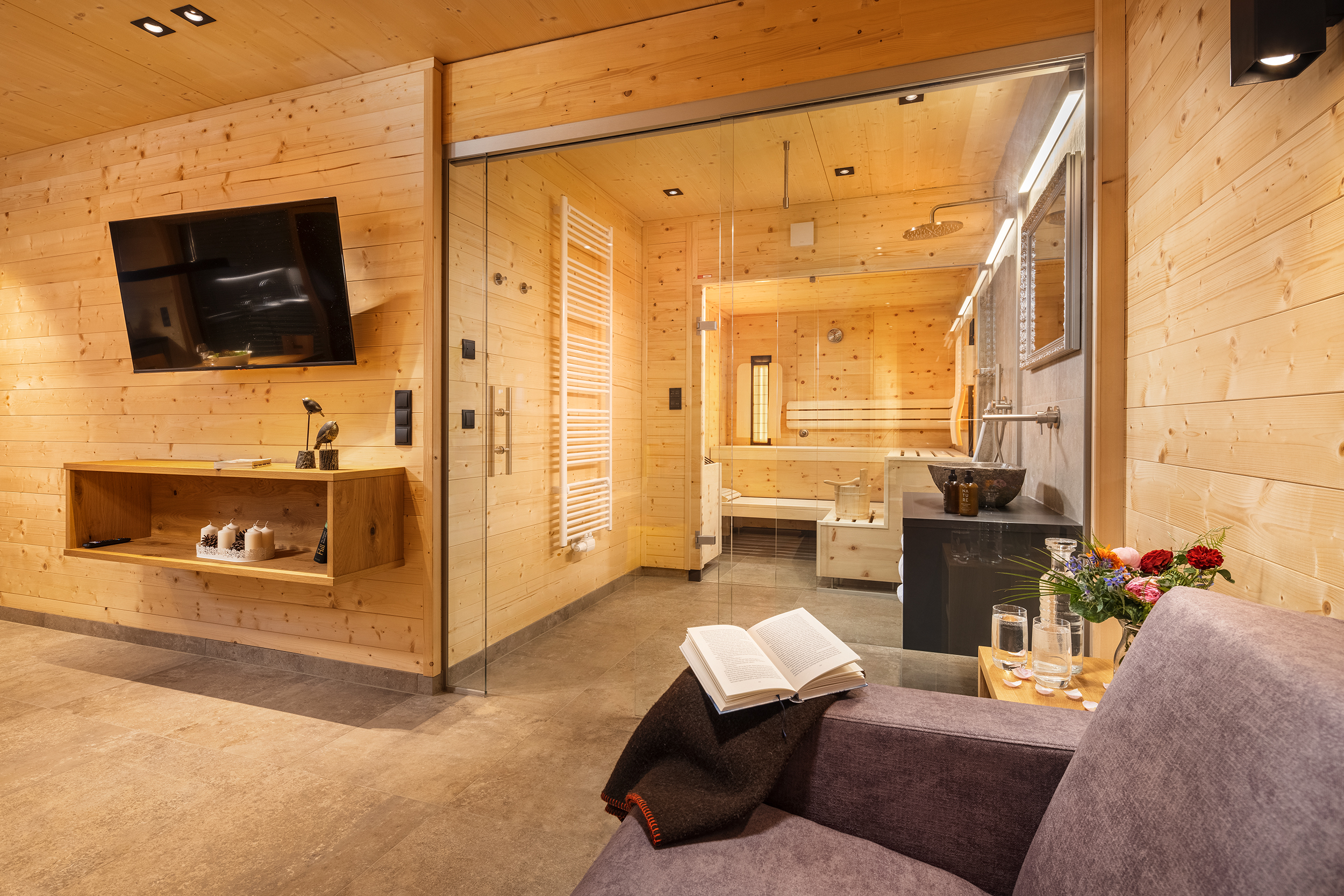 800-Euro-Gutschein für die Stuibenfall Chalets oder den Gasthof-Hotel Stuibenfall