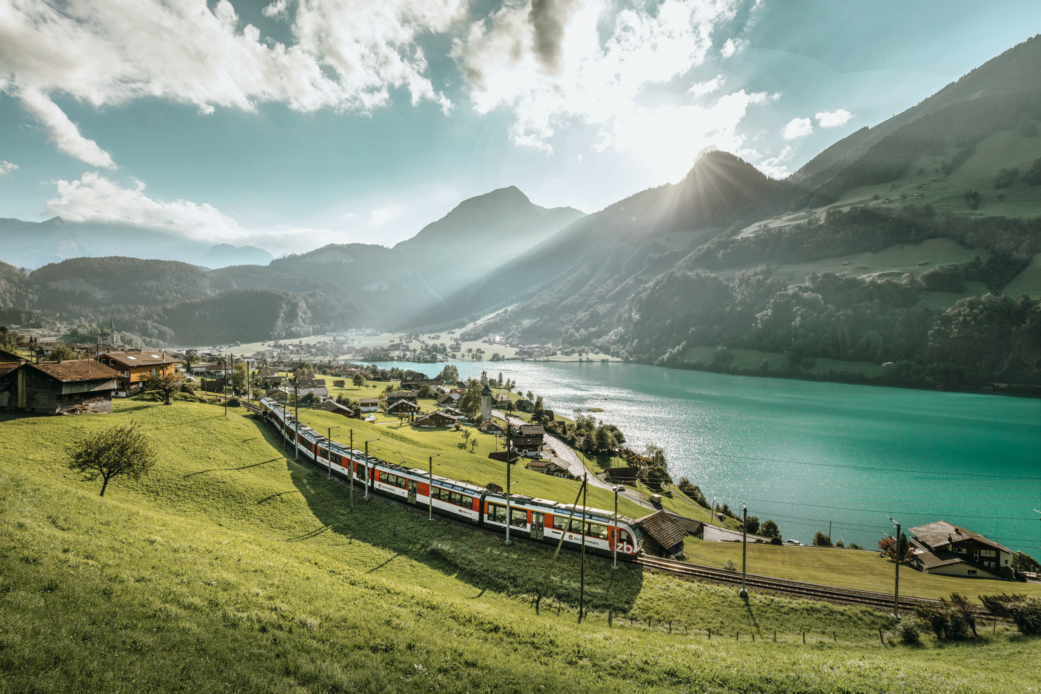 Gutschein über 1.000 € für Bahn- oder Autoreisen in der Schweiz