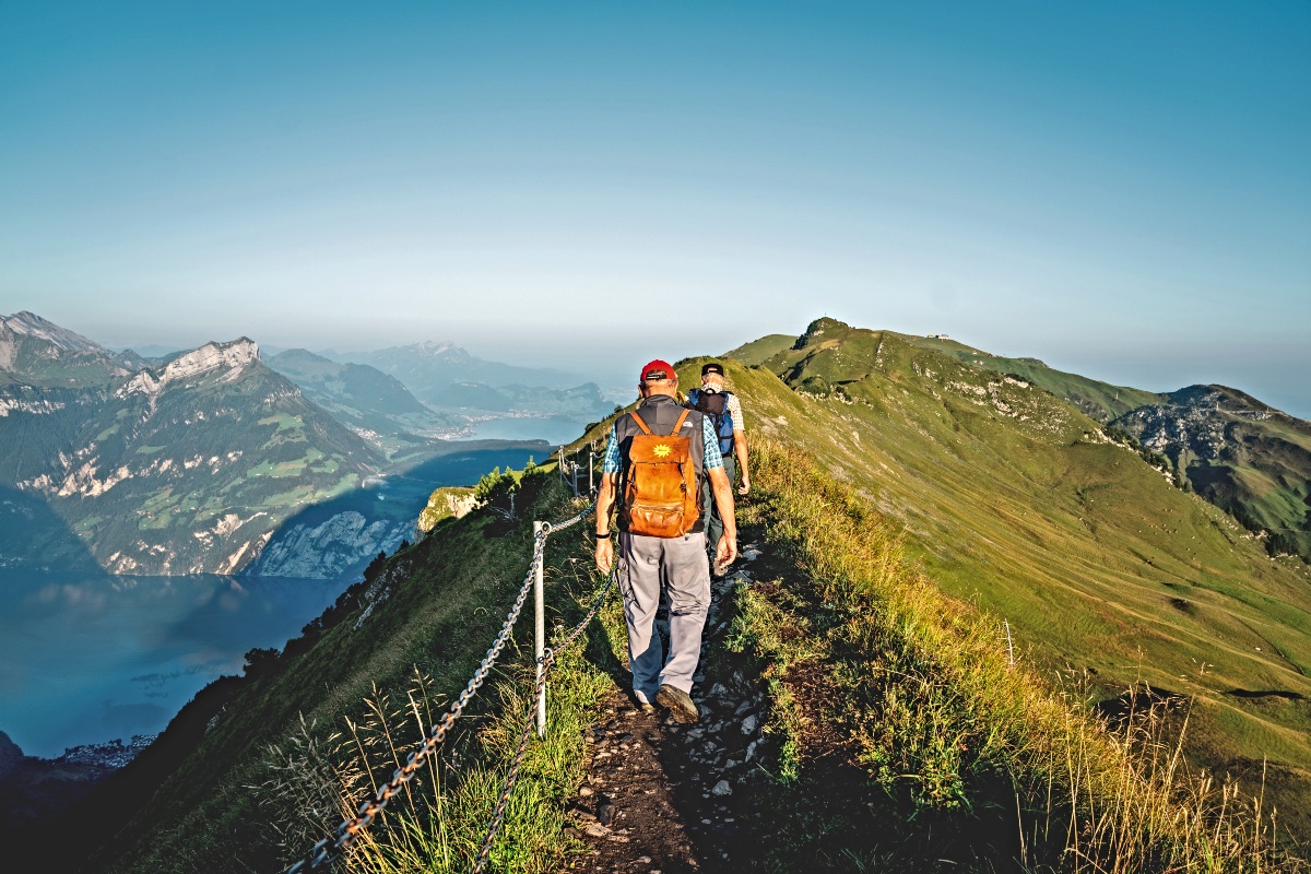1.000-Euro-Gutschein für eine Schweiz- oder Österreich-Reise