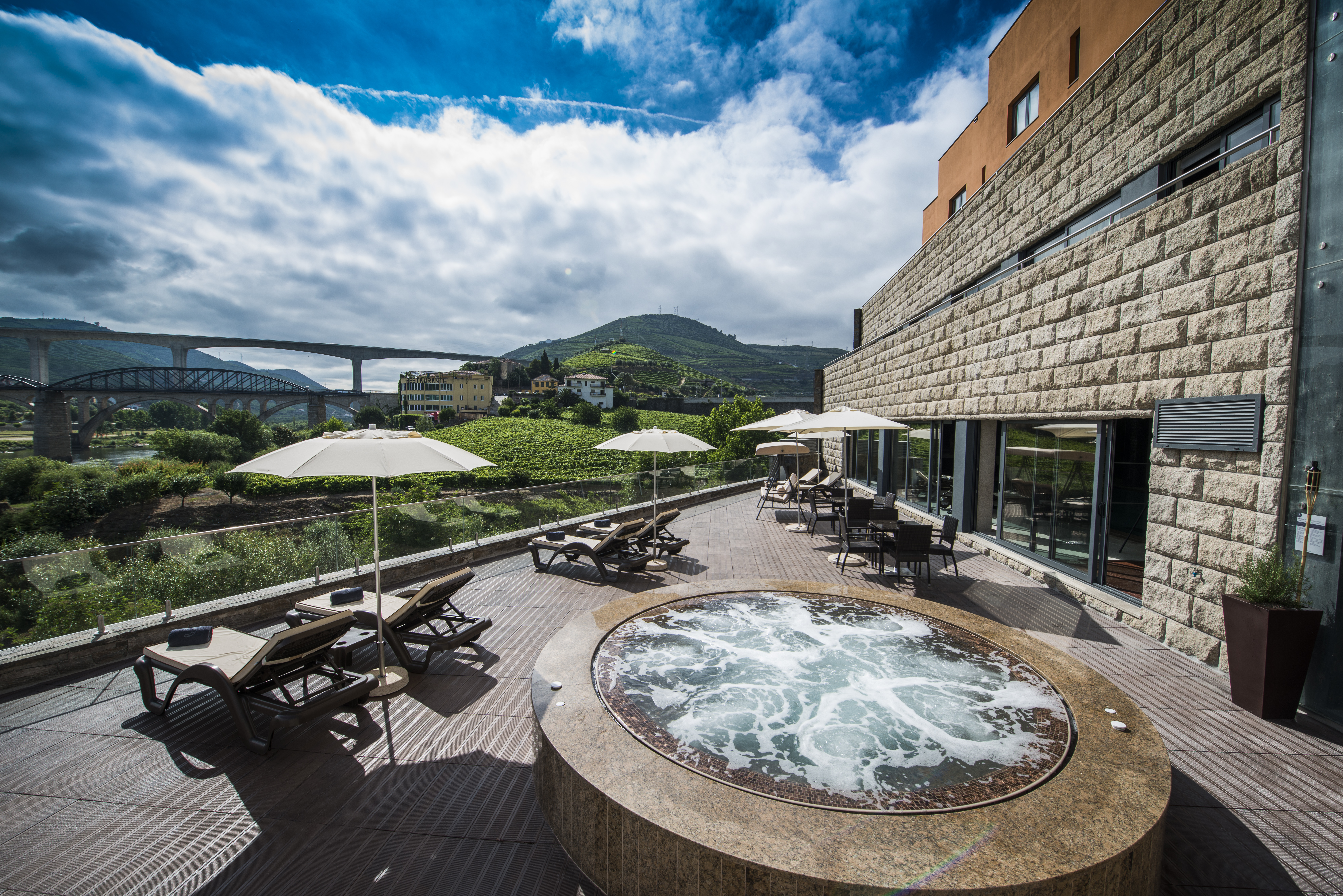6 Nächte im 4-Sterne-Hotel Vila Galé Collection Douro für 2 Personen