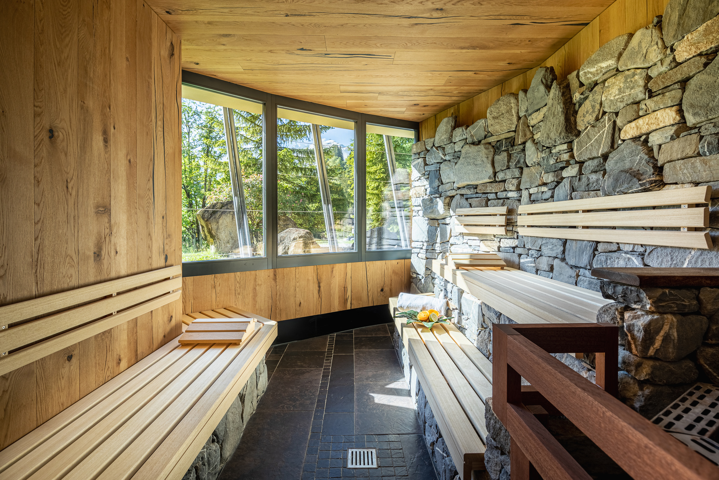 730-Euro (680 CHF) Gutschein für das Hotel Lenkerhof