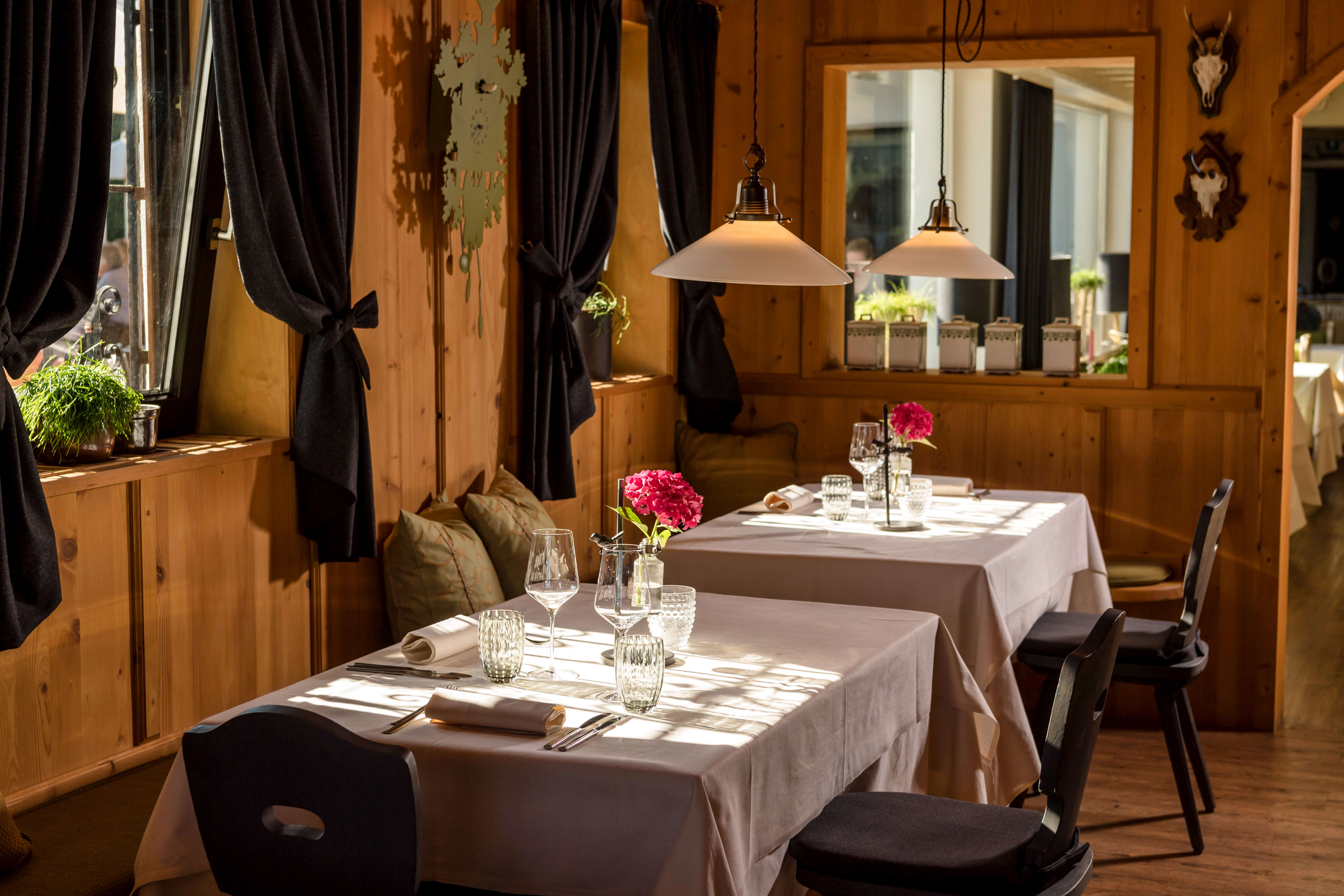 4 Nächte im Chaletzimmer für 2 Personen im Hotel Tirolensis