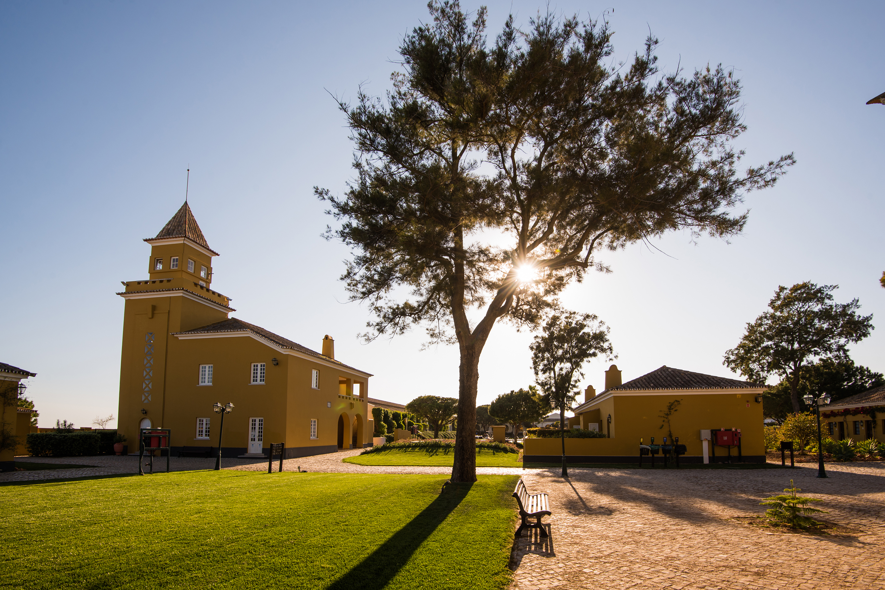 6 Nächte im 4-Sterne Eco-Hotel Vila Galé Albacora für 2 Personen