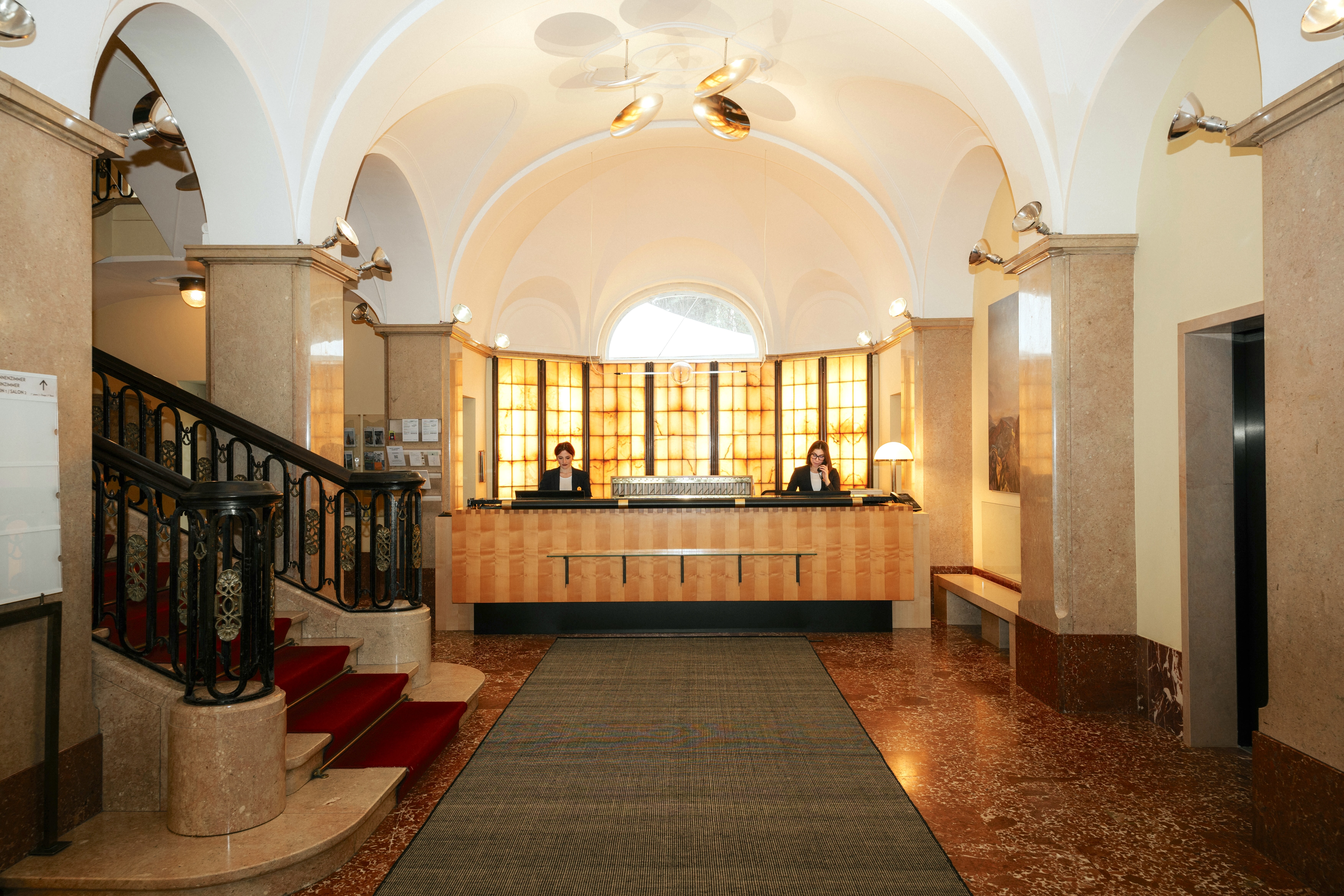 1.000-Euro-Gutschein für das Parkhotel Laurin