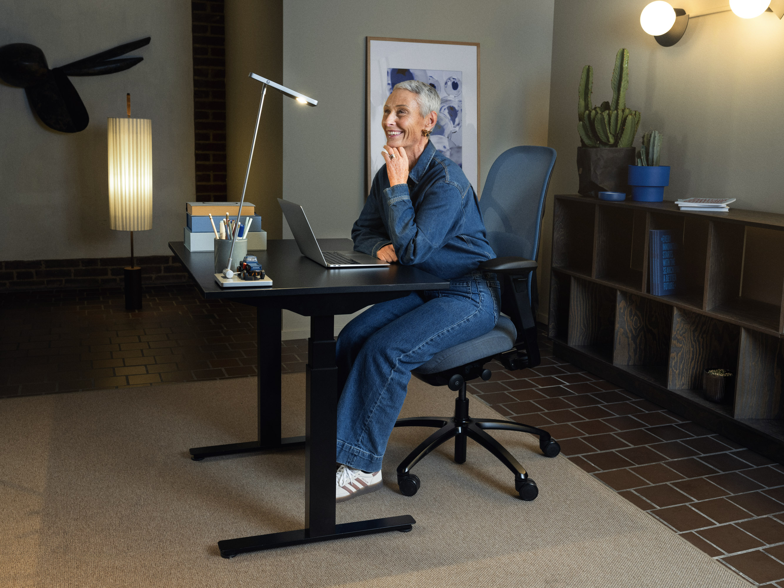 Muckenthaler`s ergonomischer Bürostuhl RH Mereo Mesh