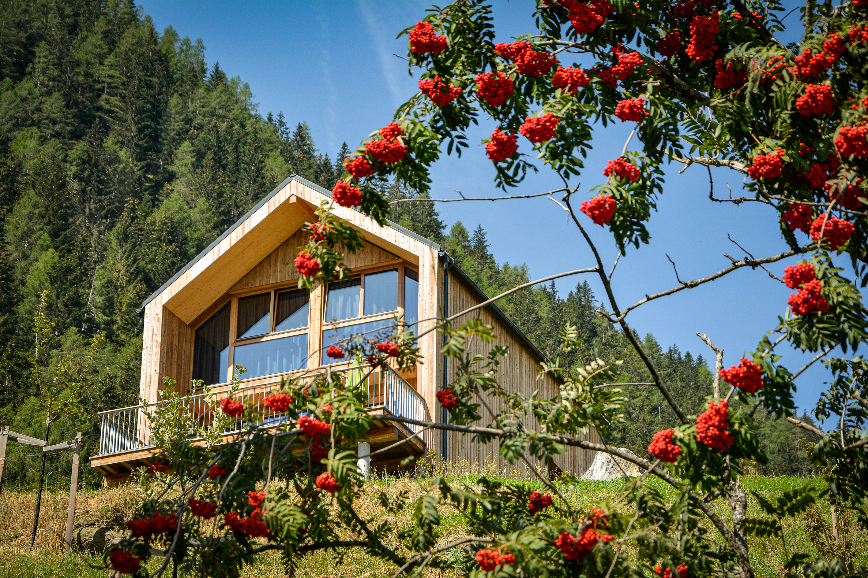 Gutschein im Wert von 1.300 Euro für Urlaub im Chaletdorf HOCHoben 