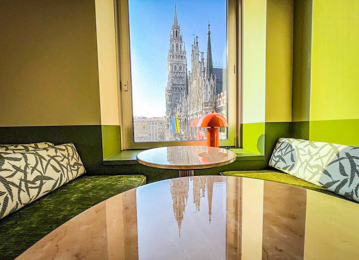 50-Euro-Gutschein für das MONACO Café und franzmünchinger Shop