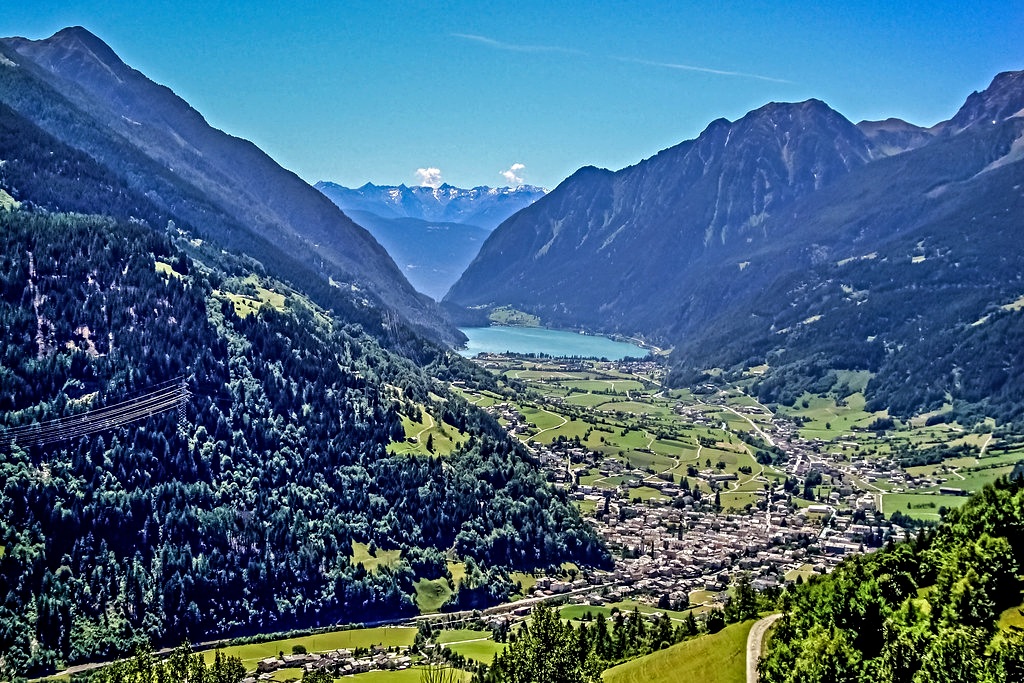 1.250-Euro-Gutschein für eine Schweiz- oder Österreich-Reise