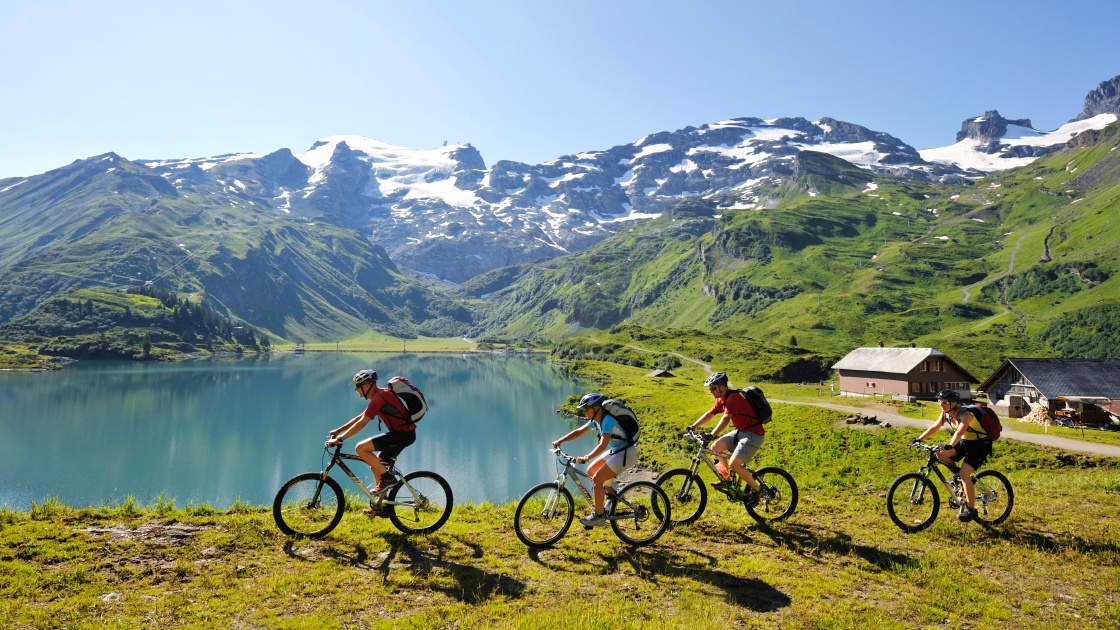 1.000-Euro-Gutschein für eine Schweiz- oder Österreich-Reise