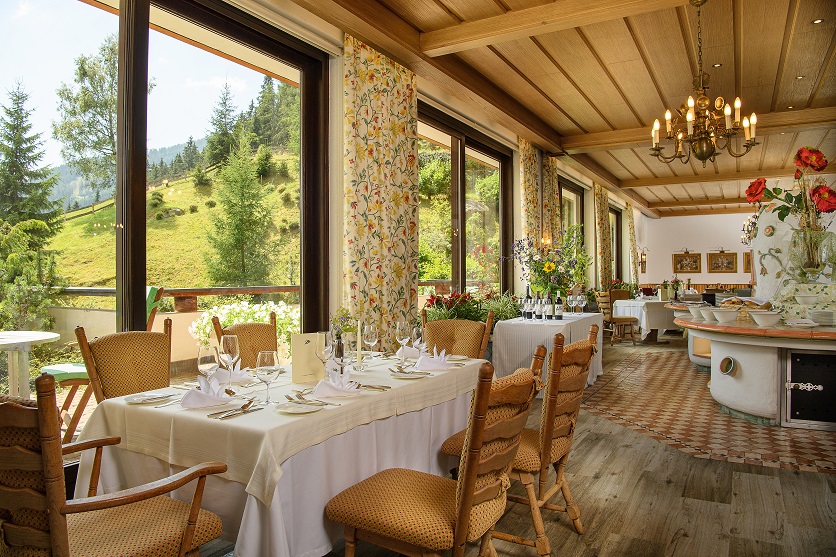 800-Euro-Gutschein für Urlaub im Hotel St. Oswald in Kärnten