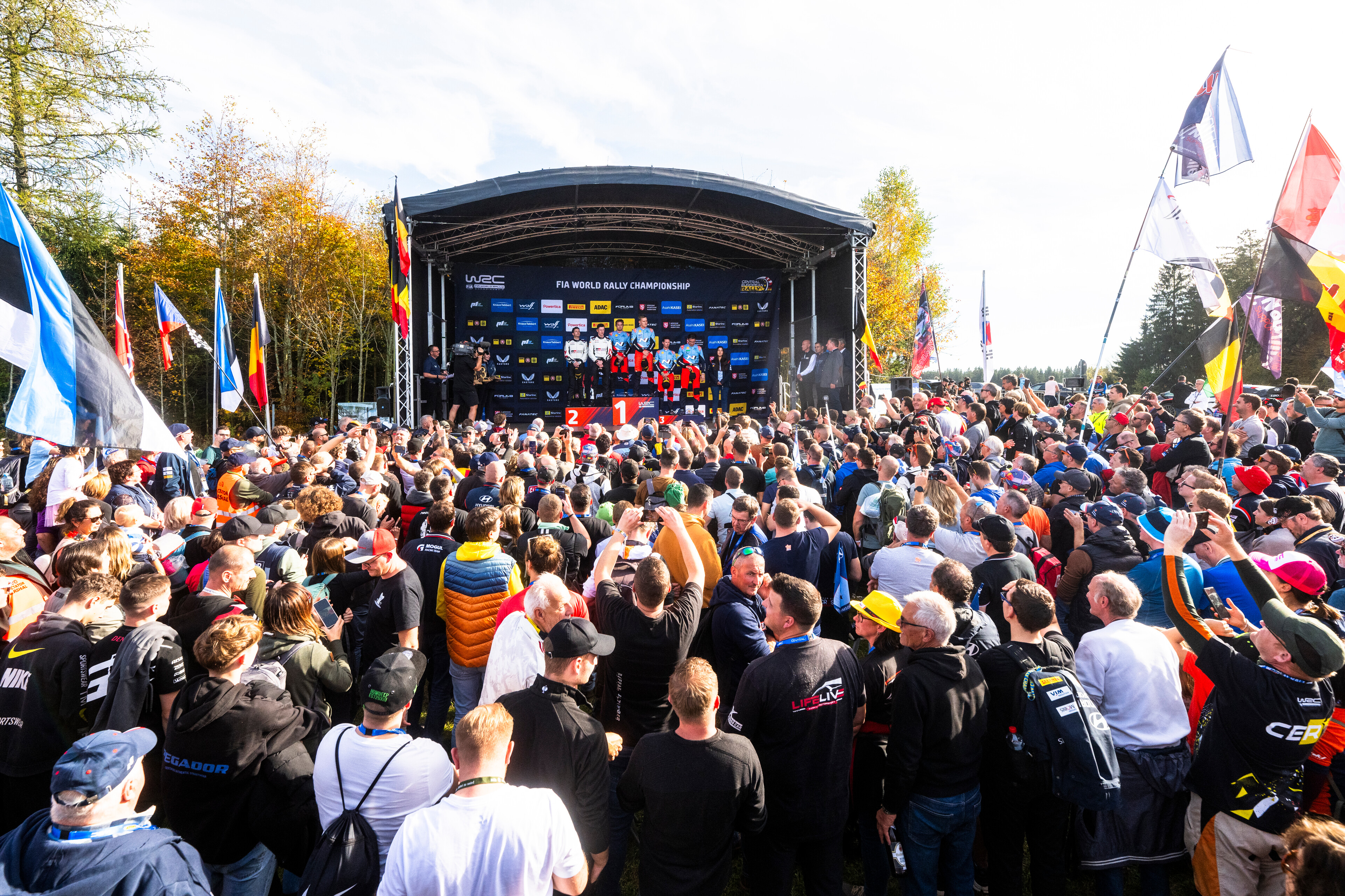 4 Tage WM-Action bei der Central European Rally